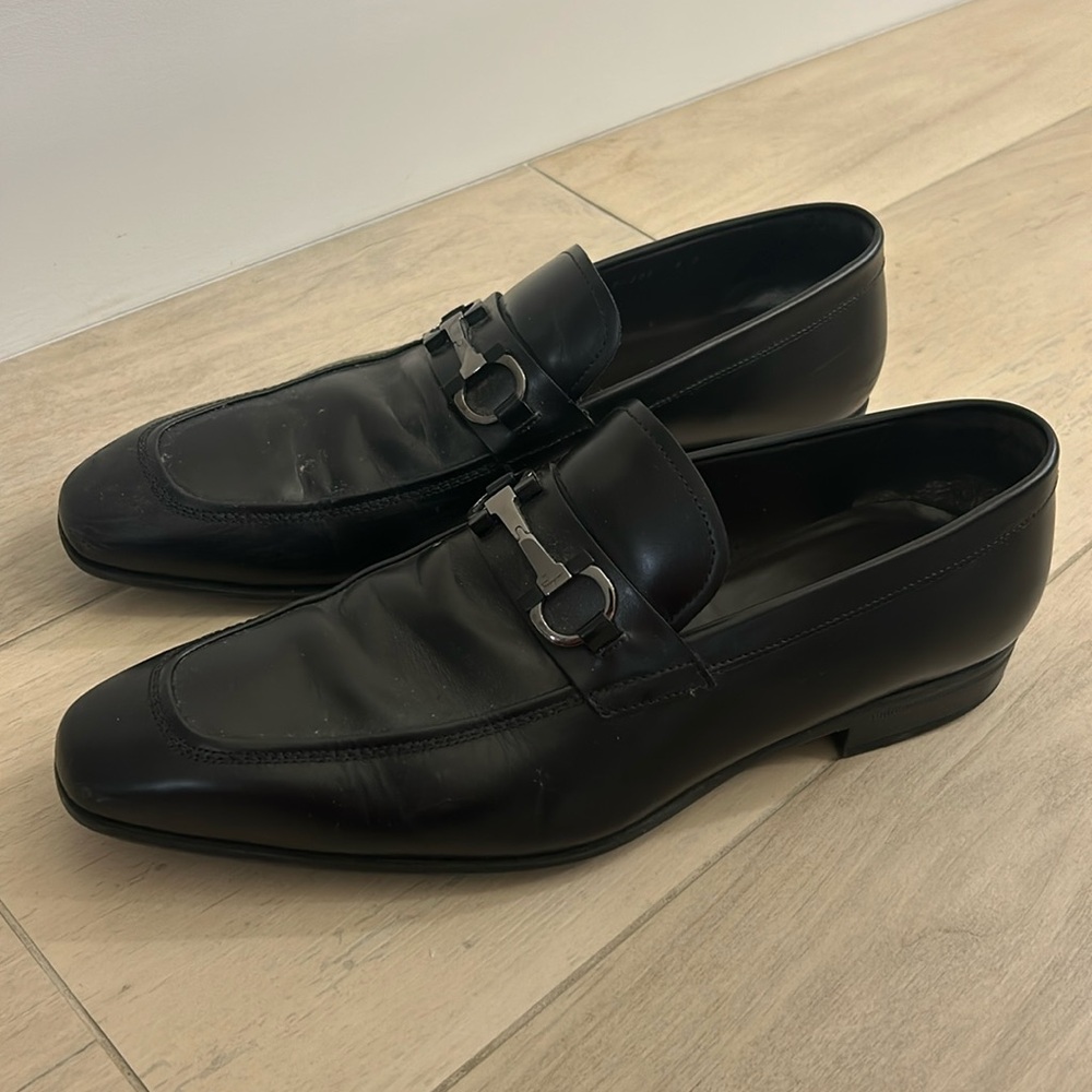 Salvatore Ferragamo shoes in good condition